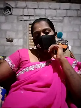 Tamil Hot Sandy online show from November 12, 2025, 4:00 pm