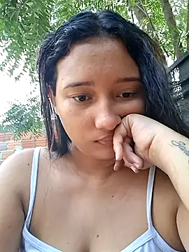 Snapshot of young_dairy01 chatting on February 26, 2026, 12:16 pm young dairy01 online show from February 26, 2026, 12:16 pm