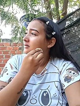 Snapshot of young_dairy01 chatting on February 28, 2026, 12:27 pm young dairy01 online show from February 28, 2026, 12:27 pm