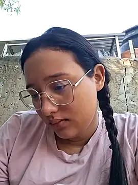 Snapshot of young_dairy01 chatting on February 27, 2026, 12:16 pm young dairy01 online show from February 27, 2026, 12:16 pm