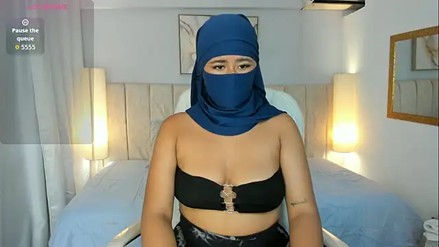 Snapshot of Ridwana_Haddad chatting on November 18, 2025, 12:19 pm Ridwana Haddad online show from November 18, 2025, 12:19 pm