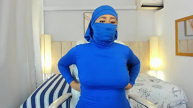 Snapshot of Ridwana_Haddad chatting on November 5, 2025, 12:19 pm Ridwana Haddad online show from November 5, 2025, 12:19 pm