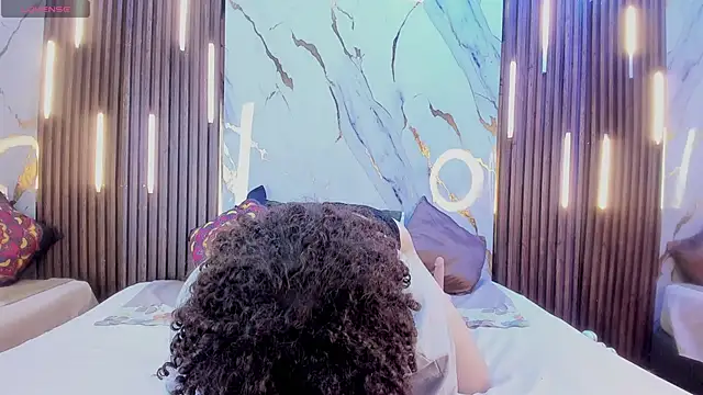 NoahVidall online show from October 4, 2025, 5:20 am