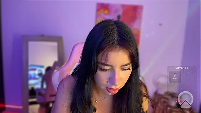 isa martinexxx online show from January 14, 2026, 1:42 am