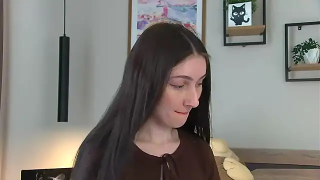 AnaMoonlight online show from April 18, 2026, 10:39 am