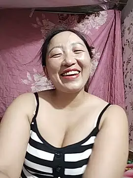 zhen-zo online show from June 3, 2026, 2:33 pm
