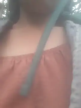 bree-zz online show from November 20, 2025, 8:48 am