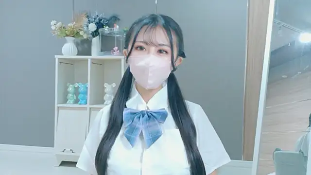 Snapshot of -Rukachi- chatting on November 8, 2025, 10:52 am -Rukachi- online show from November 8, 2025, 10:52 am