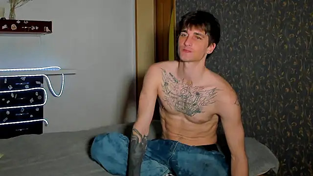 sweet smith8 online show from March 13, 2026, 8:47 pm