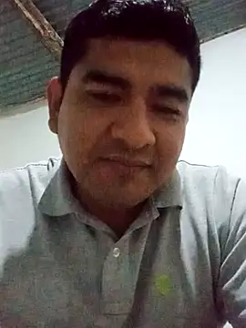 Snapshot of Titan_rudo chatting on October 28, 2025, 2:56 am Titan rudo online show from October 28, 2025, 2:56 am