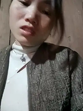 min-xinh online show from December 2, 2025, 10:00 pm