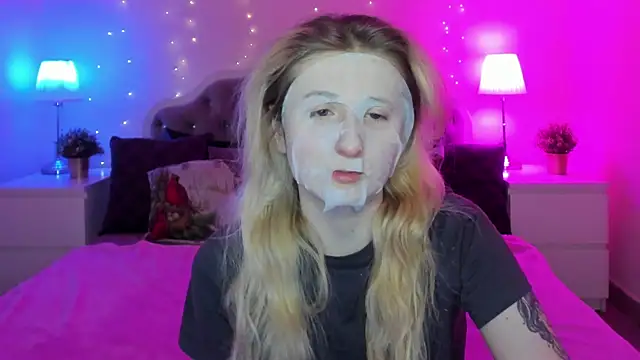 CamillaDreamer online show from January 8, 2026, 4:46 pm