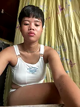 Snapshot of Obre17 chatting on October 11, 2025, 5:30 am Obre17 online show from October 11, 2025, 5:30 am