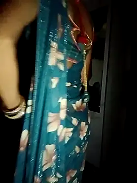 Snapshot of Lona2525 chatting on September 28, 2025, 5:09 pm Lona2525 online show from September 28, 2025, 5:09 pm