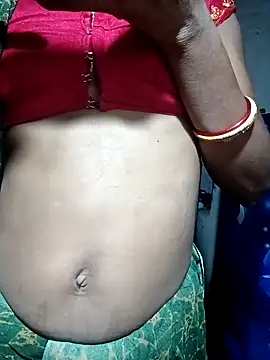 Snapshot of Lona2525 chatting on October 13, 2025, 3:57 pm Lona2525 online show from October 13, 2025, 3:57 pm