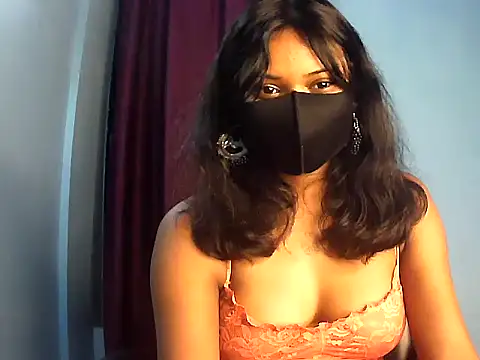 Snapshot of PAYARI_PURVI chatting on December 17, 2025, 12:32 pm PAYARI PURVI online show from December 17, 2025, 12:32 pm