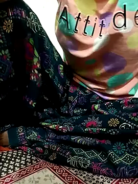 Snapshot of kavita_bhabi chatting on October 13, 2025, 5:14 pm kavita bhabi online show from October 13, 2025, 5:14 pm