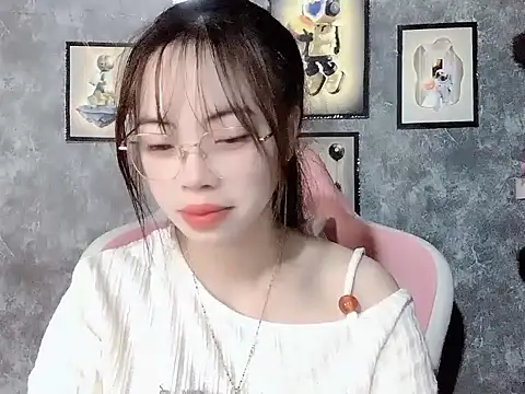 Ellie039 online show from October 31, 2025, 9:54 pm