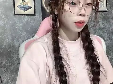 Ellie039 online show from September 30, 2025, 8:26 pm