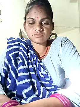 Snapshot of SHMA-77 chatting on October 15, 2025, 3:09 pm SHMA-77 online show from October 15, 2025, 3:09 pm