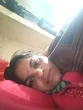 Snapshot of SHMA-77 chatting on January 8, 2026, 12:38 am SHMA-77 online show from January 8, 2026, 12:38 am