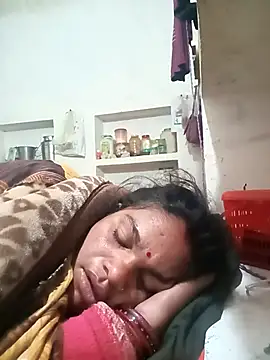 Snapshot of SHMA-77 chatting on January 8, 2026, 9:21 pm SHMA-77 online show from January 8, 2026, 9:21 pm