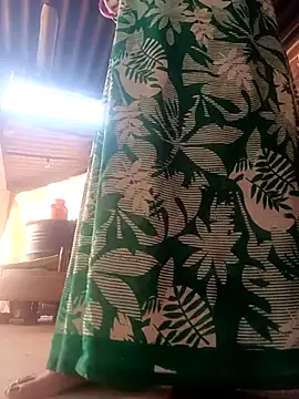 Snapshot of SHMA-77 chatting on January 10, 2026, 9:26 am SHMA-77 online show from January 10, 2026, 9:26 am