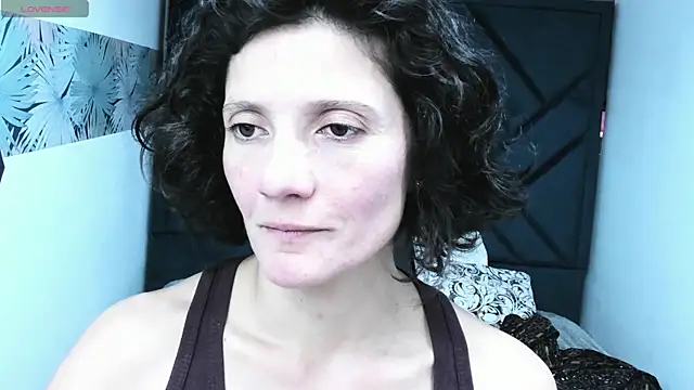 Valery More   online show from December 18, 2025, 12:20 pm