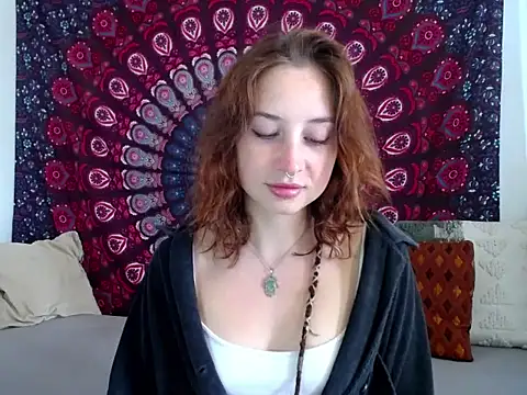 AdalynKiss online show from July 1, 2026, 7:20 am