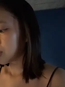 Snapshot of Asian_Liii chatting on September 26, 2025, 6:48 pm Asian Liii online show from September 26, 2025, 6:48 pm