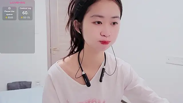 dudu-baby10 online show from January 15, 2026, 10:40 am