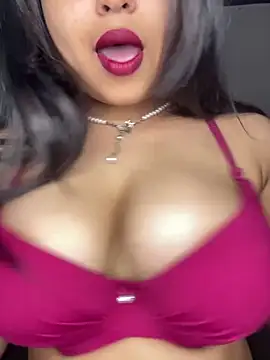 soniyaverma00 online show from April 1, 2026, 5:10 pm