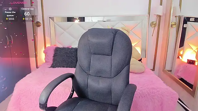 i kristi online show from February 10, 2026, 8:41 pm