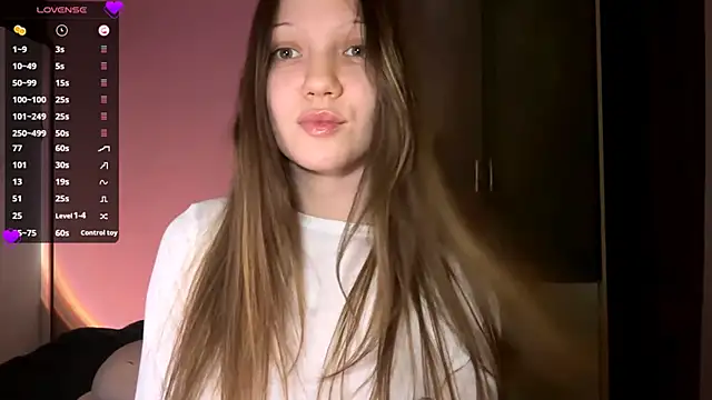 EmiIyKitty online show from February 23, 2026, 3:01 pm