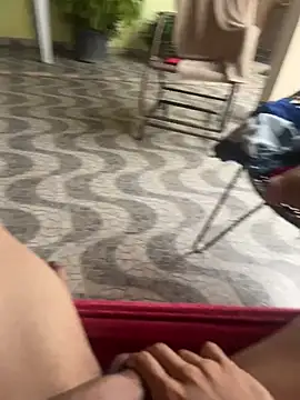 Snapshot of MCLZK chatting on February 7, 2026, 8:28 pm MCLZK online show from February 7, 2026, 8:28 pm