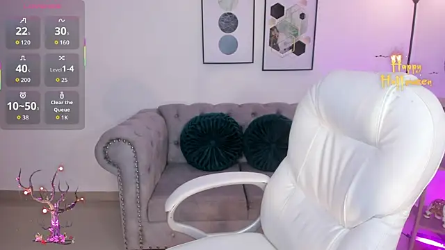 zharaa fox online show from October 28, 2025, 4:57 am