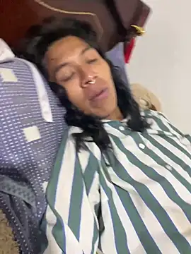 MadamLeRouge online show from November 14, 2025, 10:57 pm