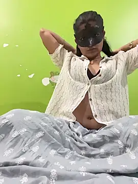 Snapshot of TeluguIshu_teen20 chatting on February 21, 2026, 1:57 pm TeluguIshu teen20 online show from February 21, 2026, 1:57 pm