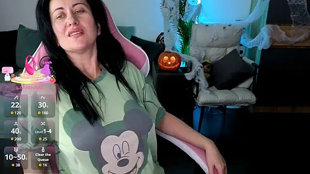 monnica vibe  online show from October 18, 2025, 10:12 pm
