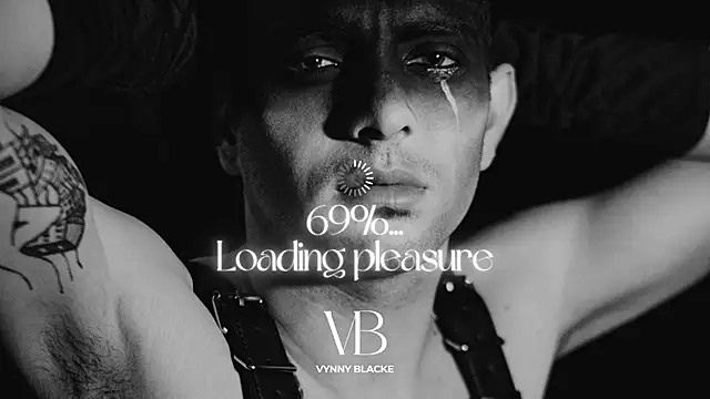 VynnyBlacke  online show from November 7, 2025, 11:30 pm