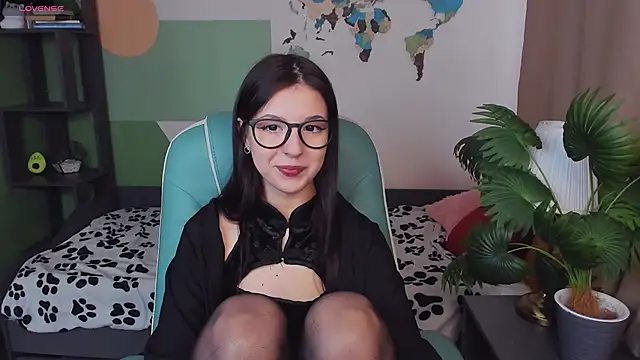 Azaliya Haze online show from November 14, 2025, 10:19 am