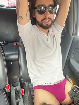 Snapshot of maximusdominus26 chatting on November 17, 2025, 4:33 pm maximusdominus26 online show from November 17, 2025, 4:33 pm