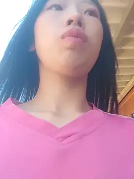 Khanhu xx online show from November 28, 2025, 4:45 am