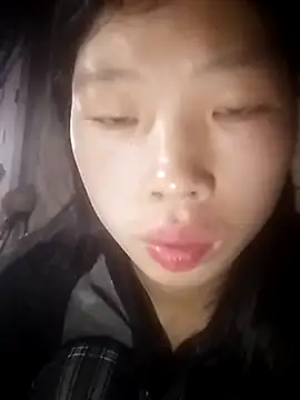 Khanhu xx online show from December 15, 2025, 11:31 pm