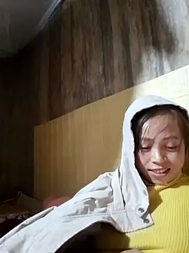 Tuyet xx online show from January 15, 2026, 3:37 pm