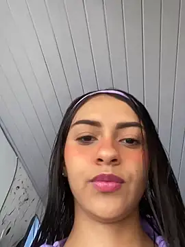 miluwatson online show from October 3, 2025, 5:36 pm