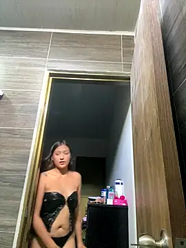 Snapshot of Cielo6925 chatting on October 19, 2025, 5:48 pm Cielo6925 online show from October 19, 2025, 5:48 pm