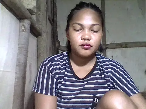 sweetlexypinay19 online show from May 13, 2026, 9:44 pm