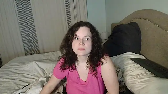 ClaireZX online show from October 25, 2025, 4:55 am