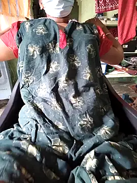 Tamilselviroja- online show from November 24, 2025, 4:12 am